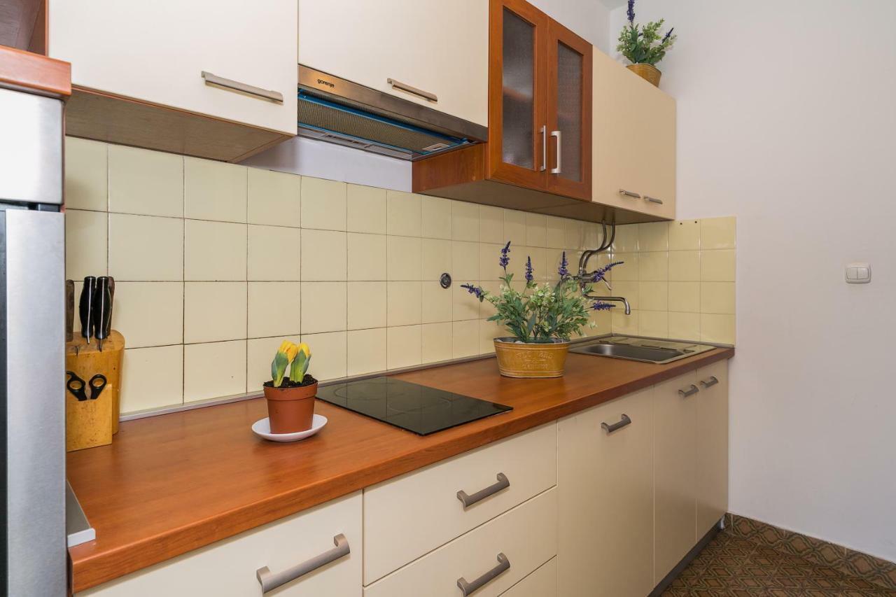 2 Bedroom Apartment/Parking/Market Σπλιτ Εξωτερικό φωτογραφία
